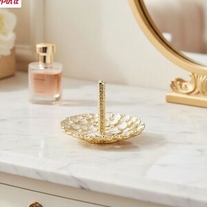 Olivia Riegel Dogwood Ring Holder